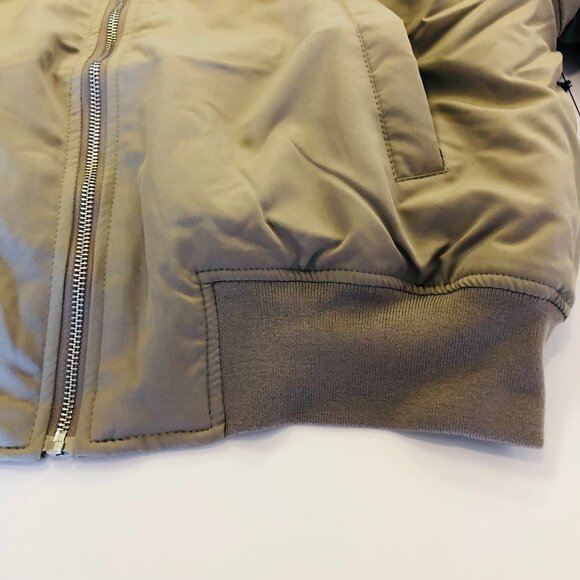 Forever 21 Ruched Bomber Jacket Zip Up Size S Light Olive 2 Pockets Short Length - Picture 8 of 14
